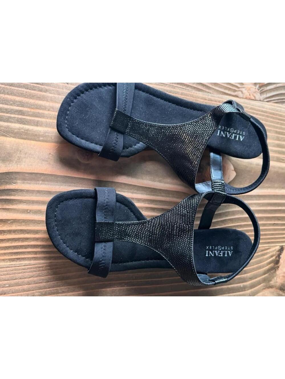 Alfani Step Flex Black Comfort Sandals Women’s Size 9 Excellent Condition
